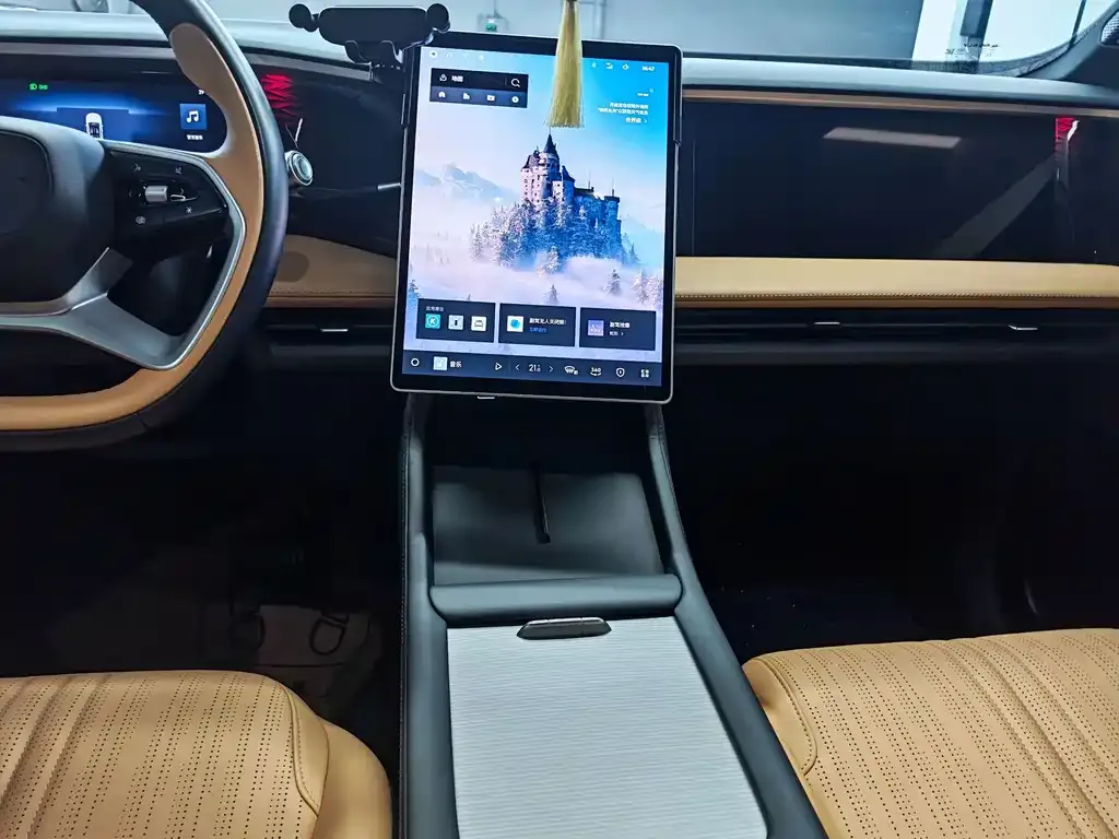 Geely Galaxy L7 — фото 4