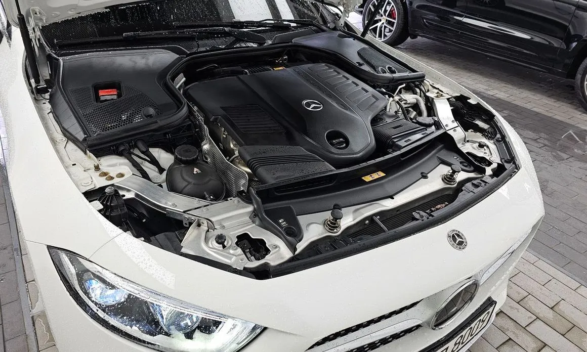 Mercedes-Benz CLS-Class — фото 10