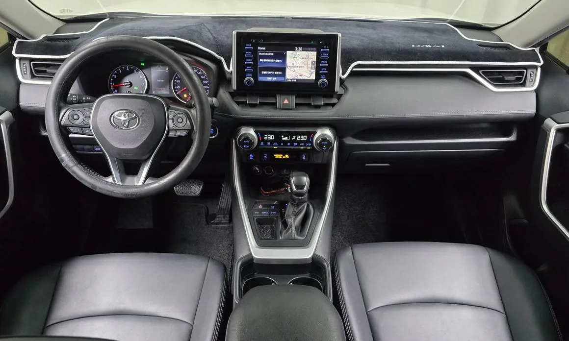 Toyota RAV4 2021 из KR, фото 3