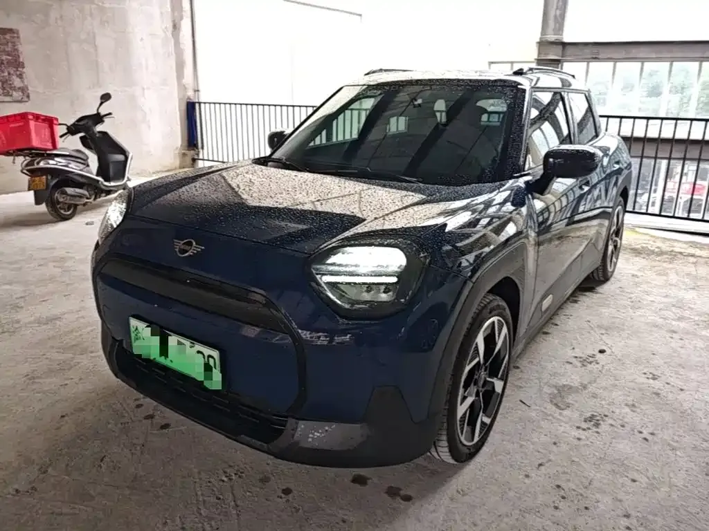 MINI Aceman EV