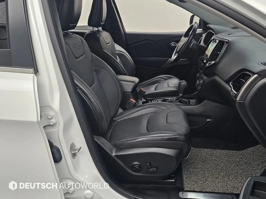Jeep Cherokee 2021 из KR, фото 8