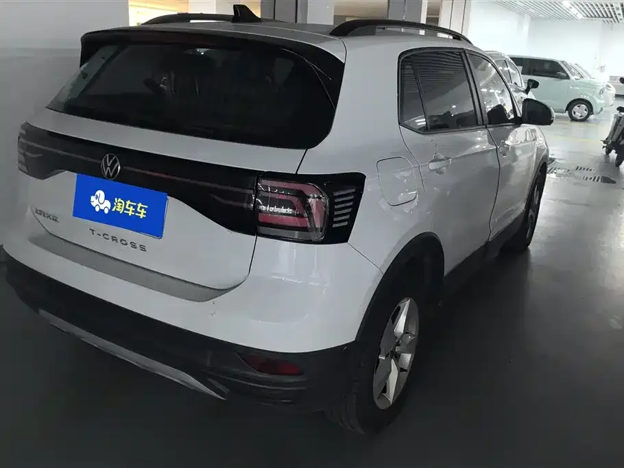 Volkswagen T-Cross — фото 10
