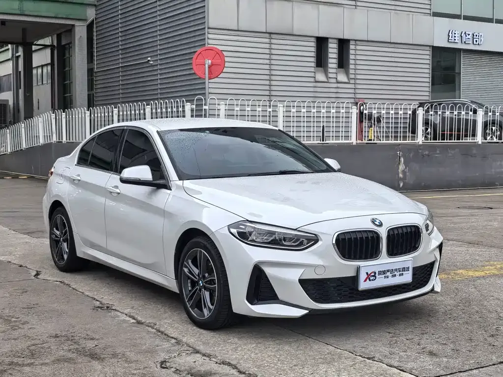 BMW 1 Series 2022 из CN, фото 7