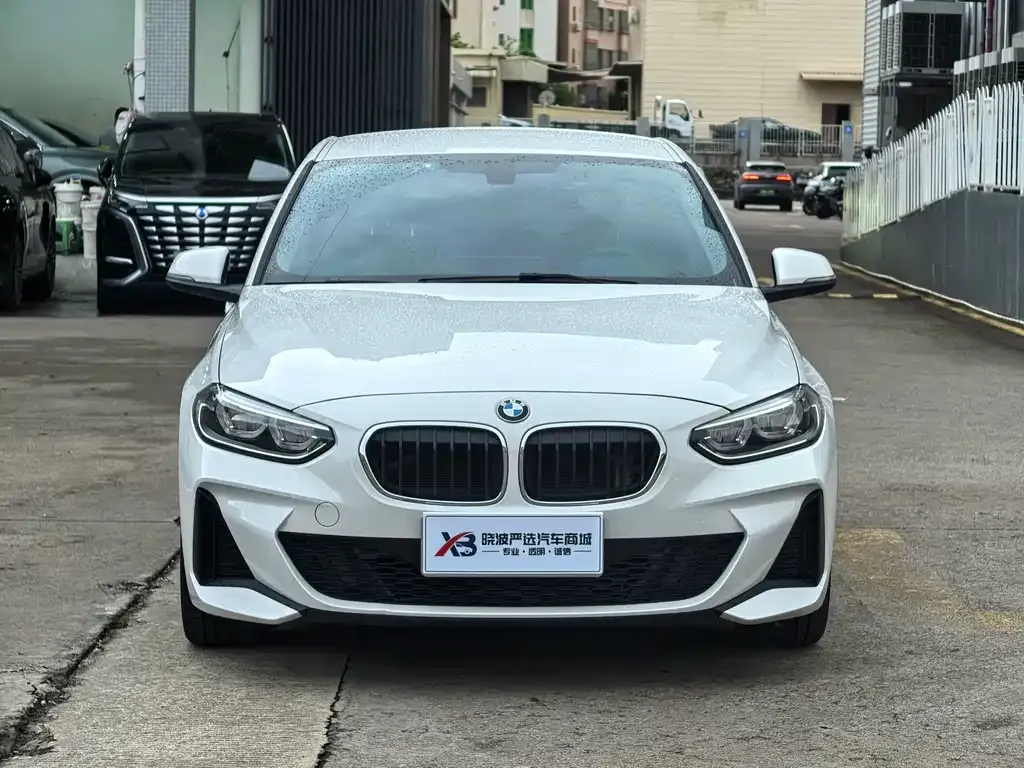 BMW 1 Series 2022 из CN, фото 6