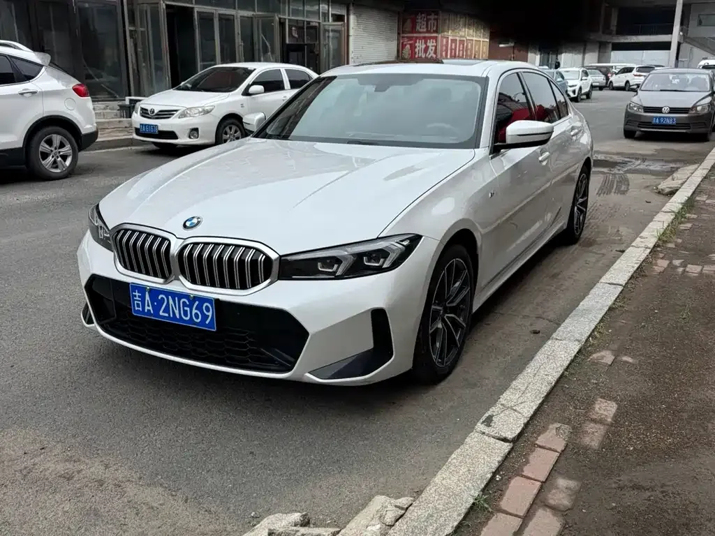 BMW 3 Series — фото 1