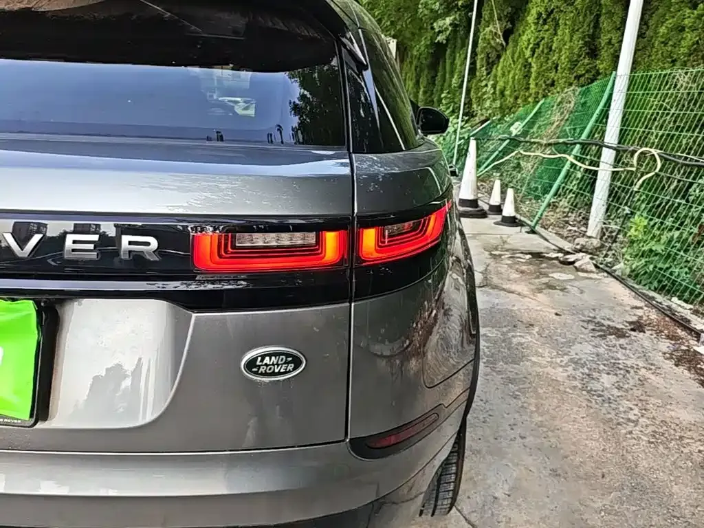 Land Rover Velar — фото 4