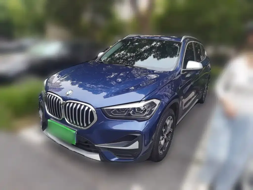 BMW X1 — фото 5