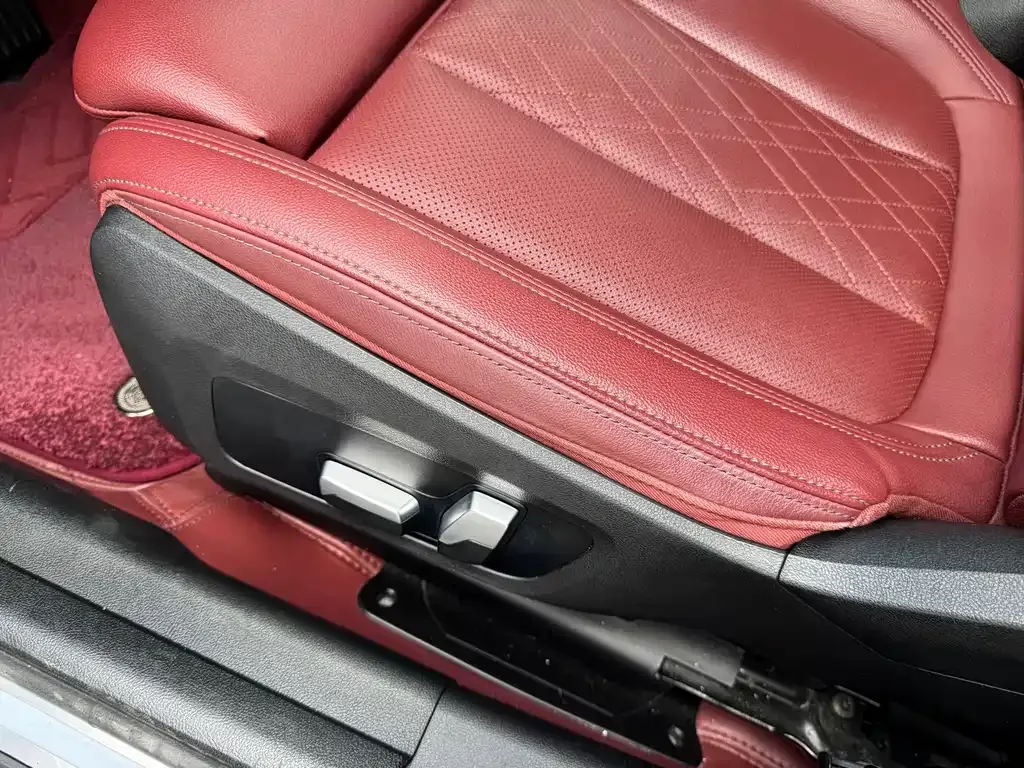 BMW 3 Series 2022 из CN, фото 9