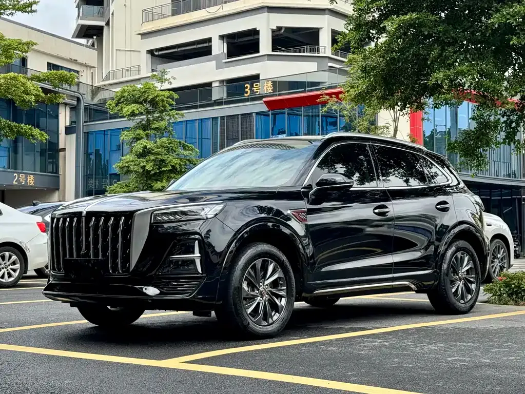 Hongqi HS5 — фото 1