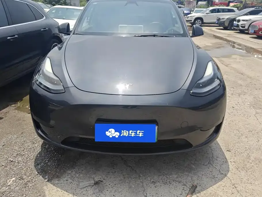 Tesla Model Y — фото 7