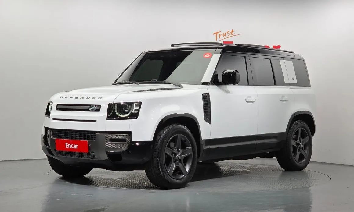 Land Rover Defender — фото 1