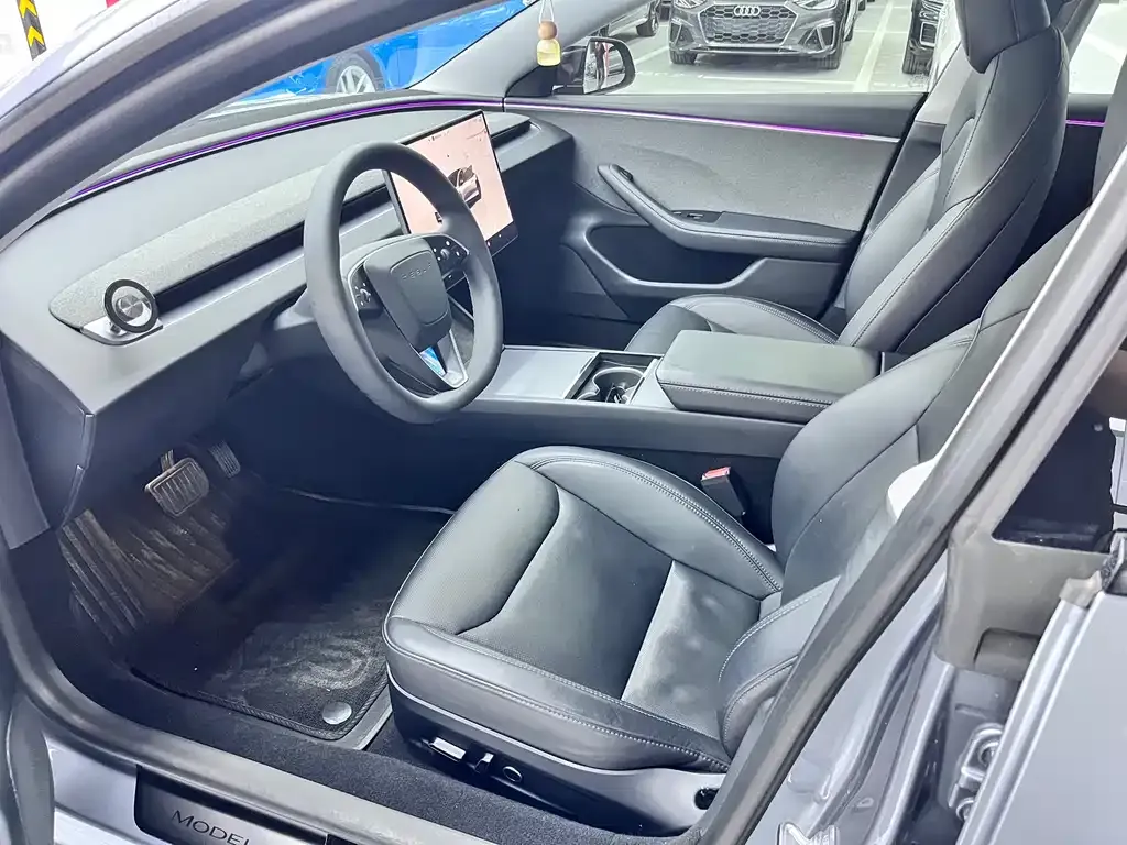 Tesla Model 3 2025 из CN, фото 8