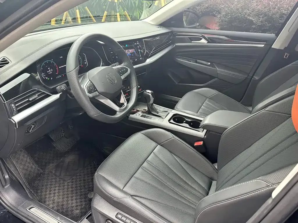 Volkswagen Passat — фото 7