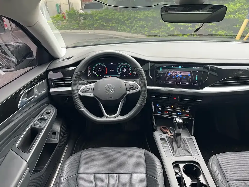 Volkswagen Passat — фото 3