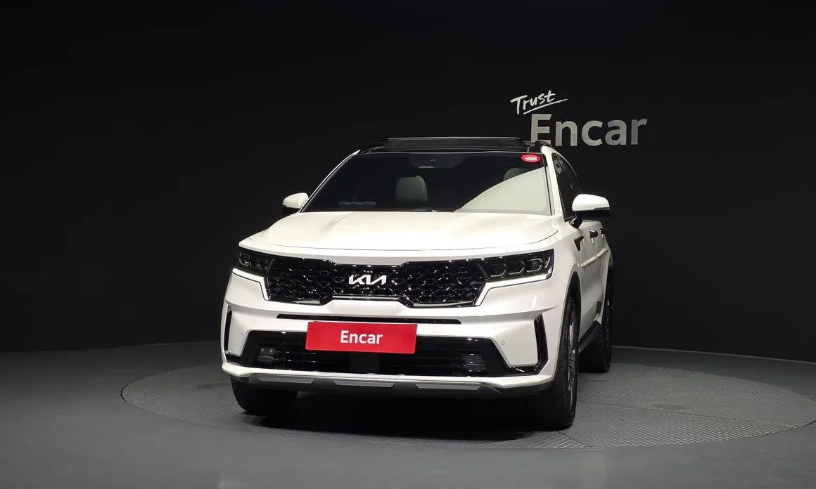 Kia Sorento — фото 7