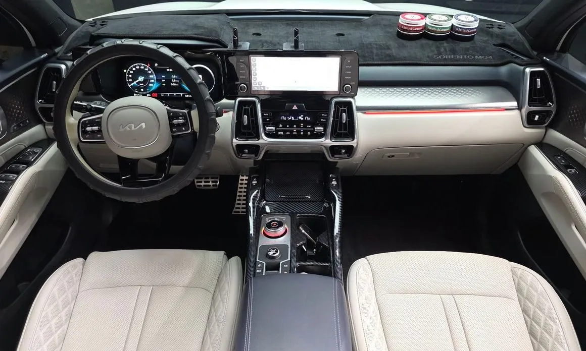 Kia Sorento — фото 10