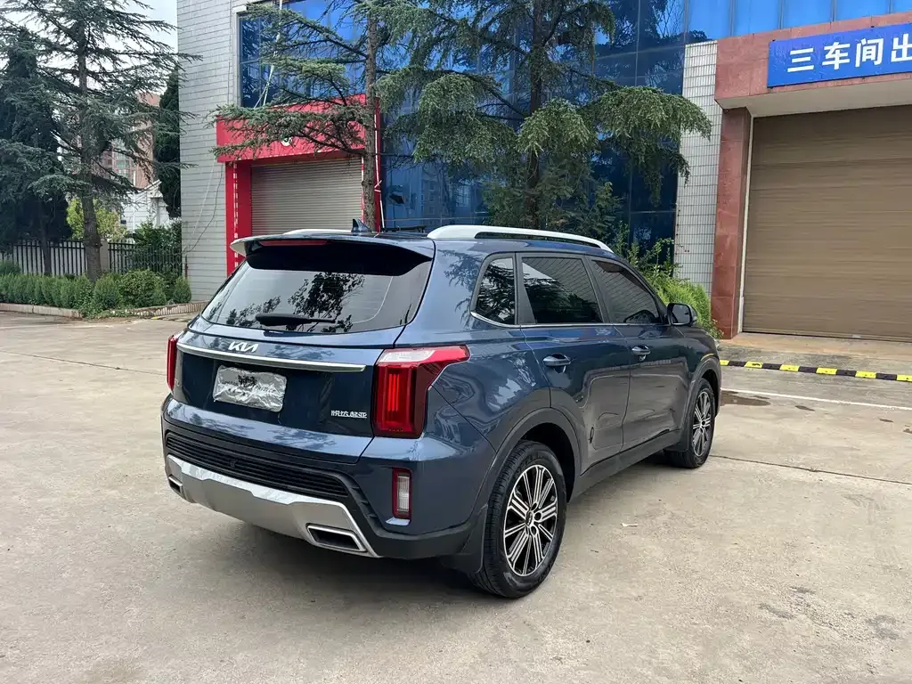 Kia Sportage — фото 8