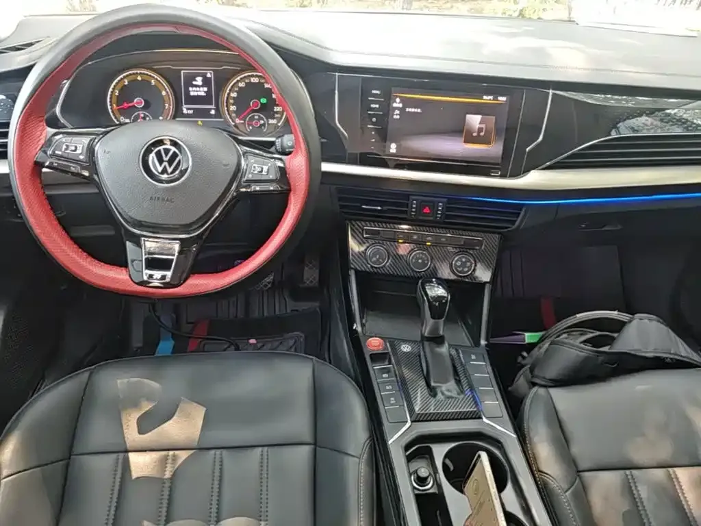 Volkswagen Passat — фото 7