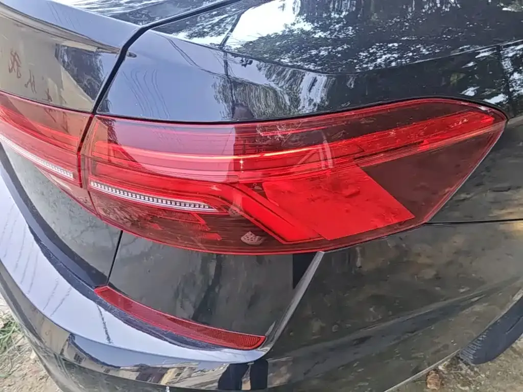 Volkswagen Passat — фото 6