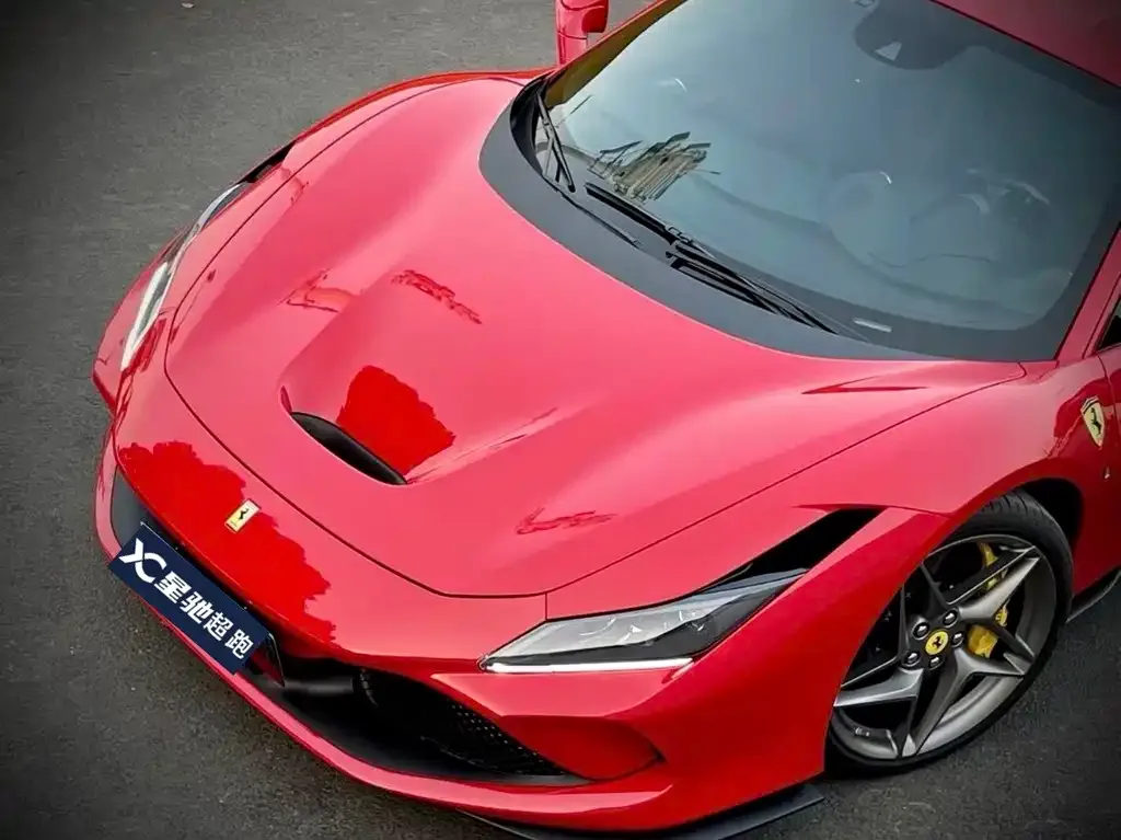Ferrari F8 — фото 1