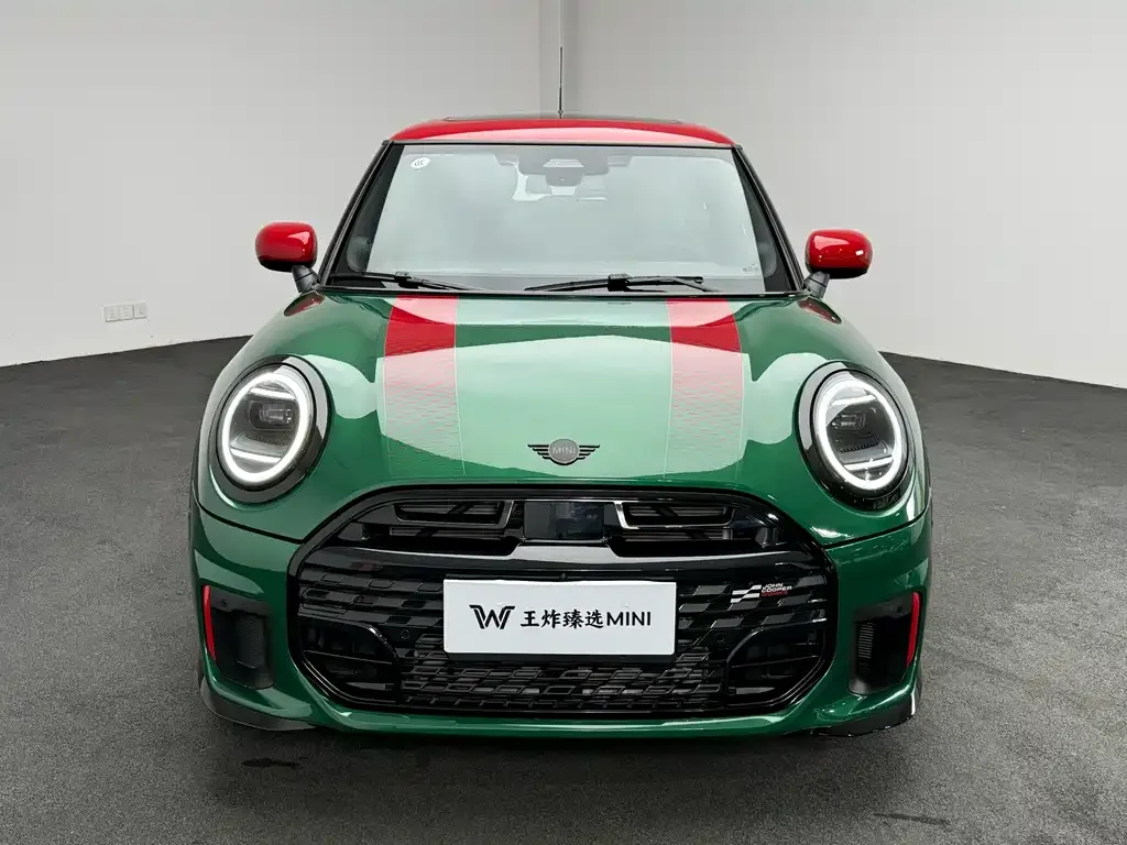 MINI JCW (John Cooper Works) — фото 10