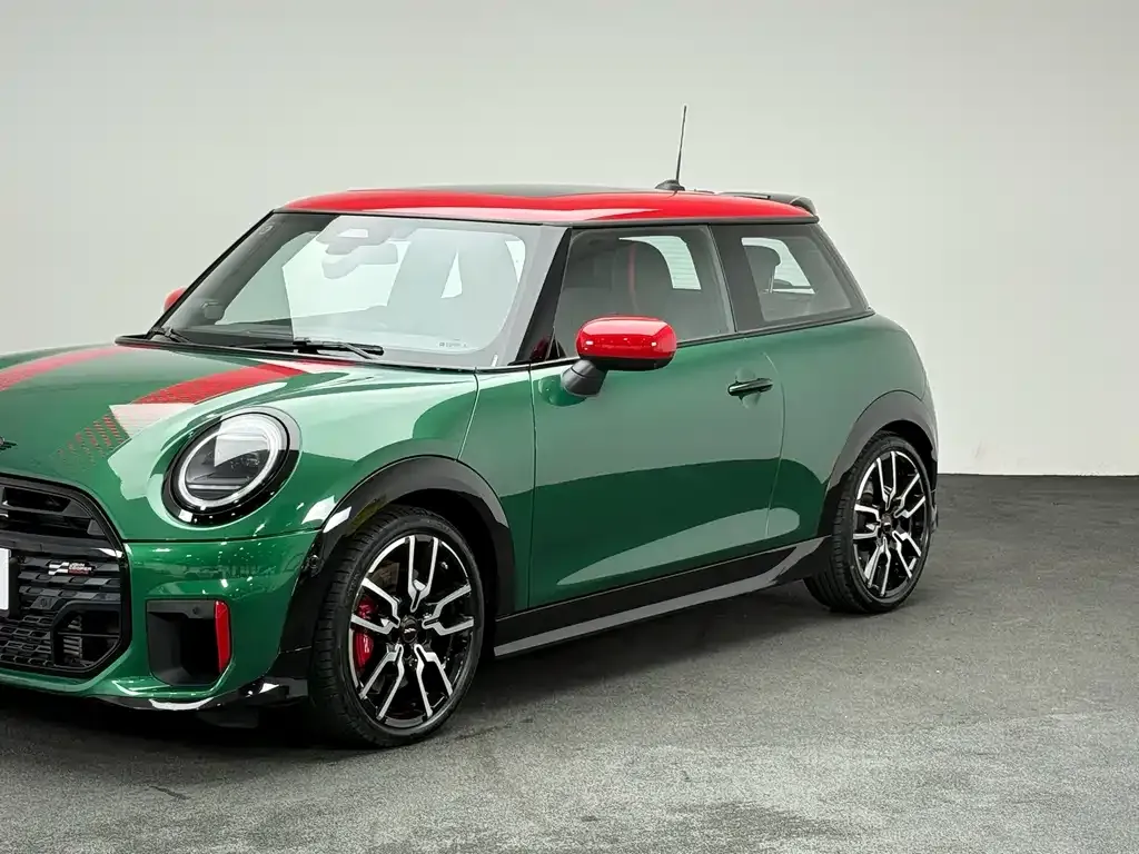 MINI JCW (John Cooper Works) — фото 4