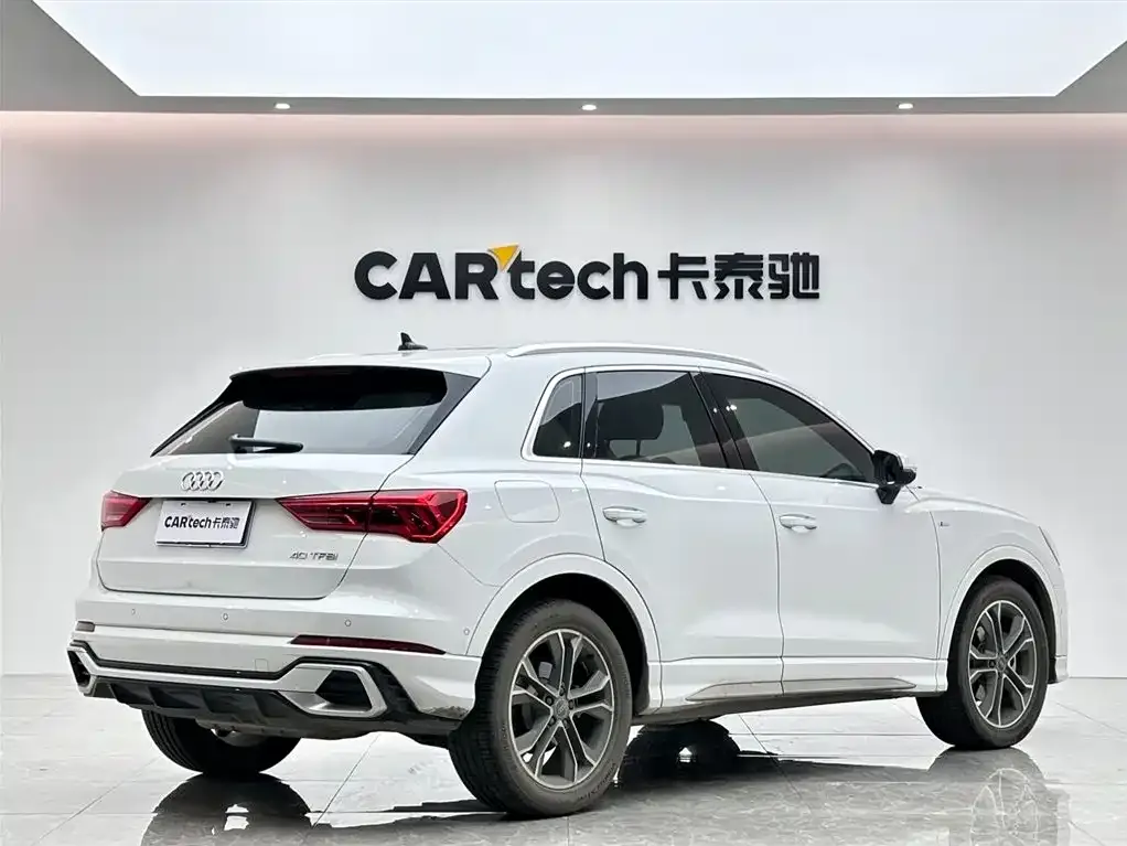 Audi Q3 — фото 3