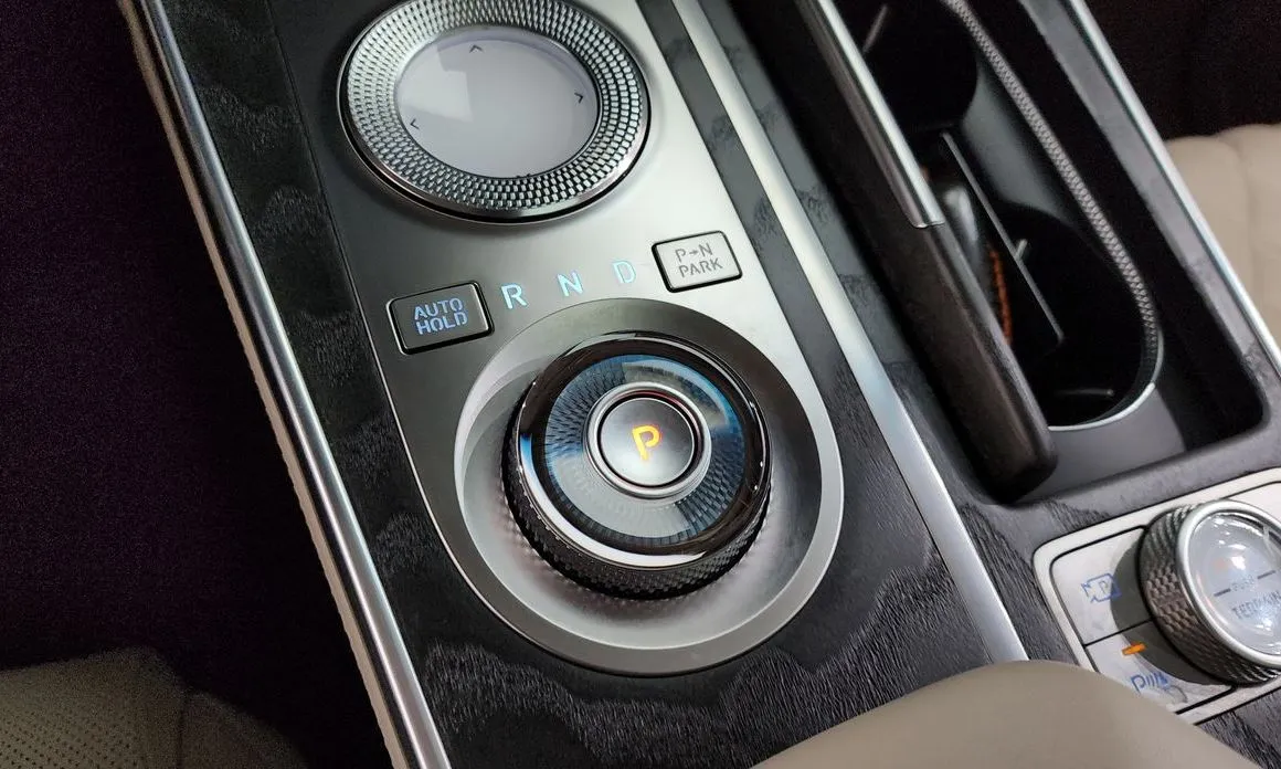 Genesis GV80 — фото 10