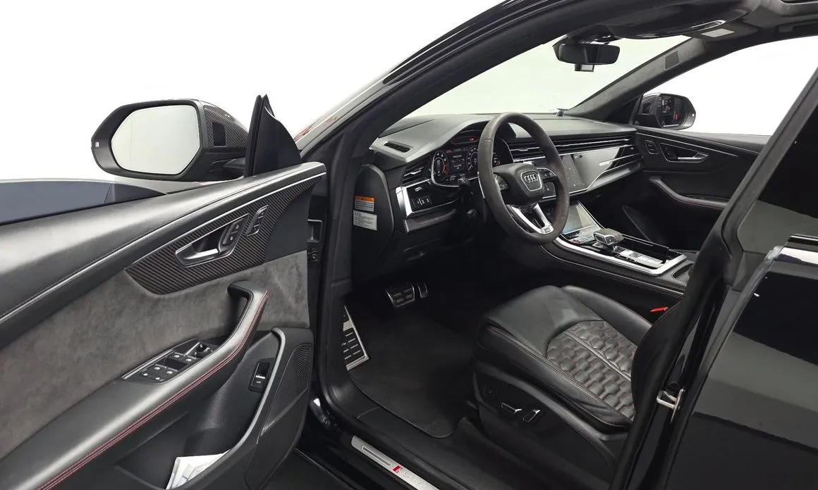 Audi RSQ8 2021 из KR, фото 10