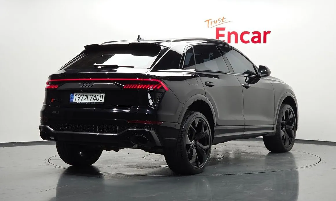 Audi RSQ8 2021 из KR, фото 8