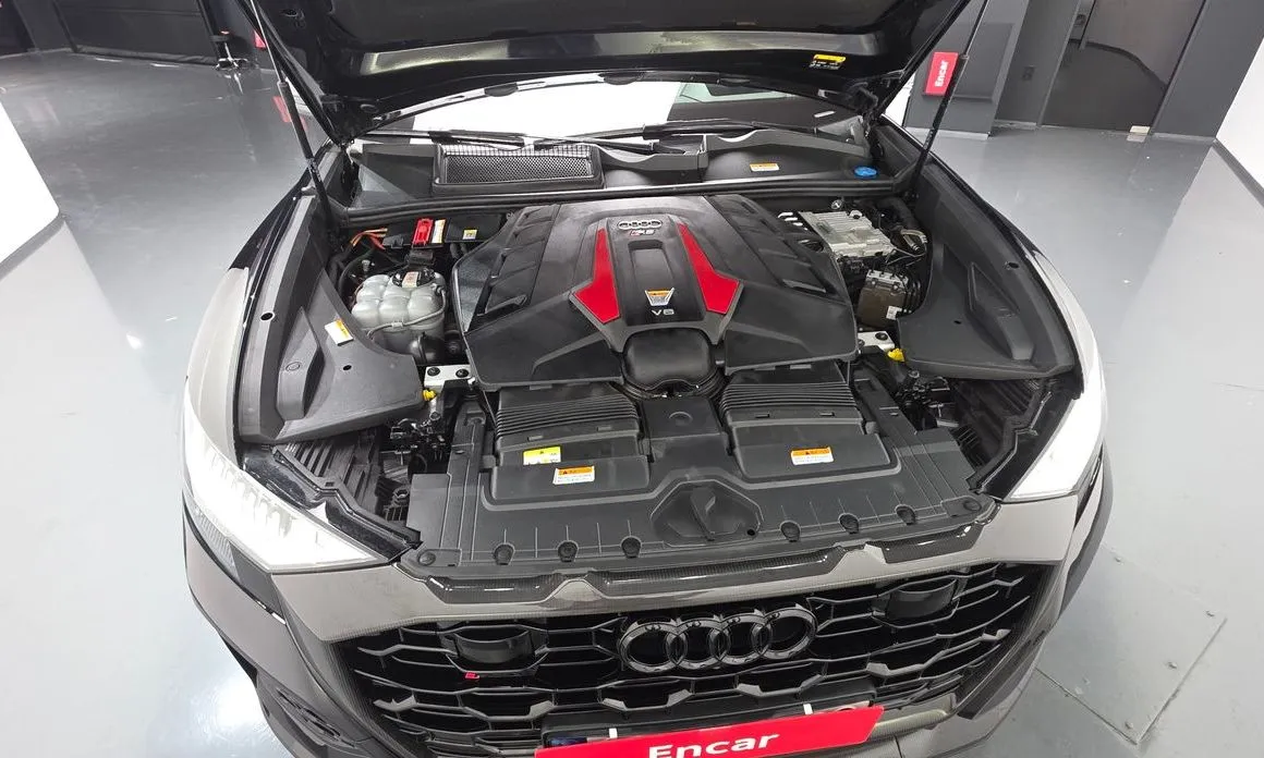 Audi RSQ8 2021 из KR, фото 9