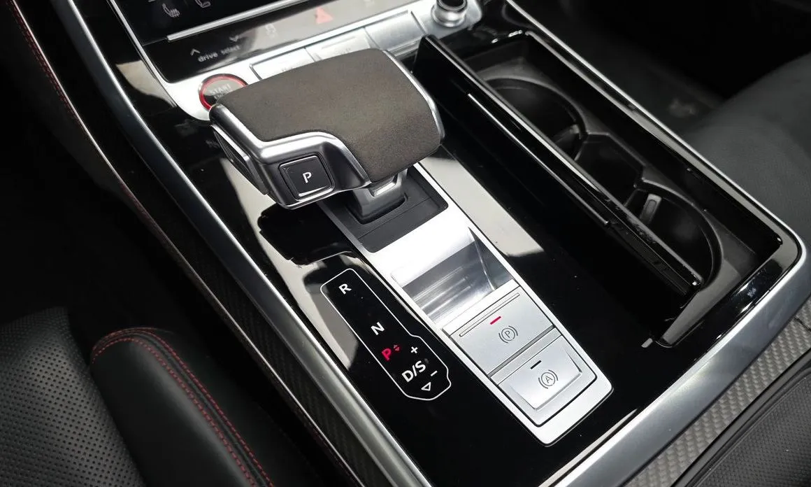 Audi RSQ8 2021 из KR, фото 6