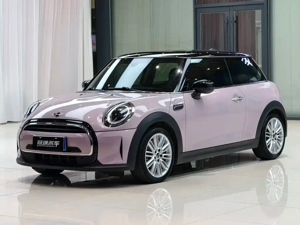 MINI Cooper (3-door) — фото 1