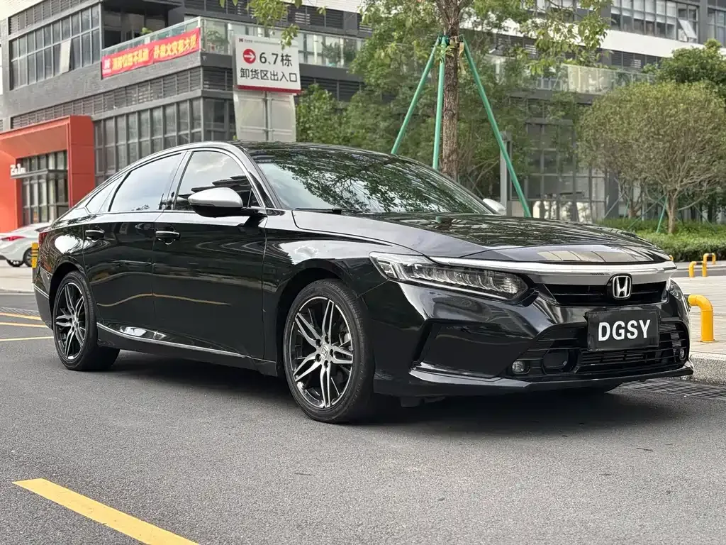 Honda Inspire — фото 7