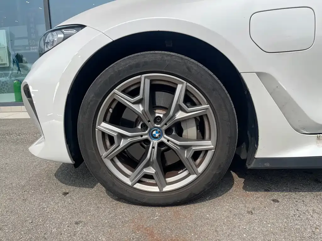 BMW i3 — фото 9