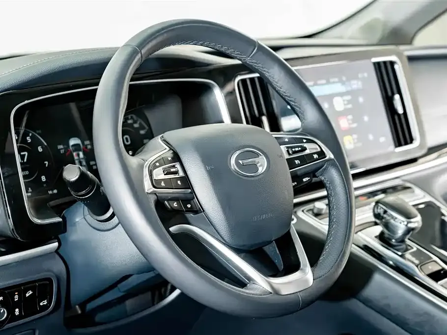 GAC Motor Trumpchi M8 — фото 10
