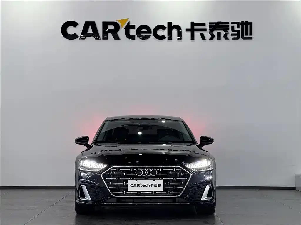 Audi A7L — фото 2