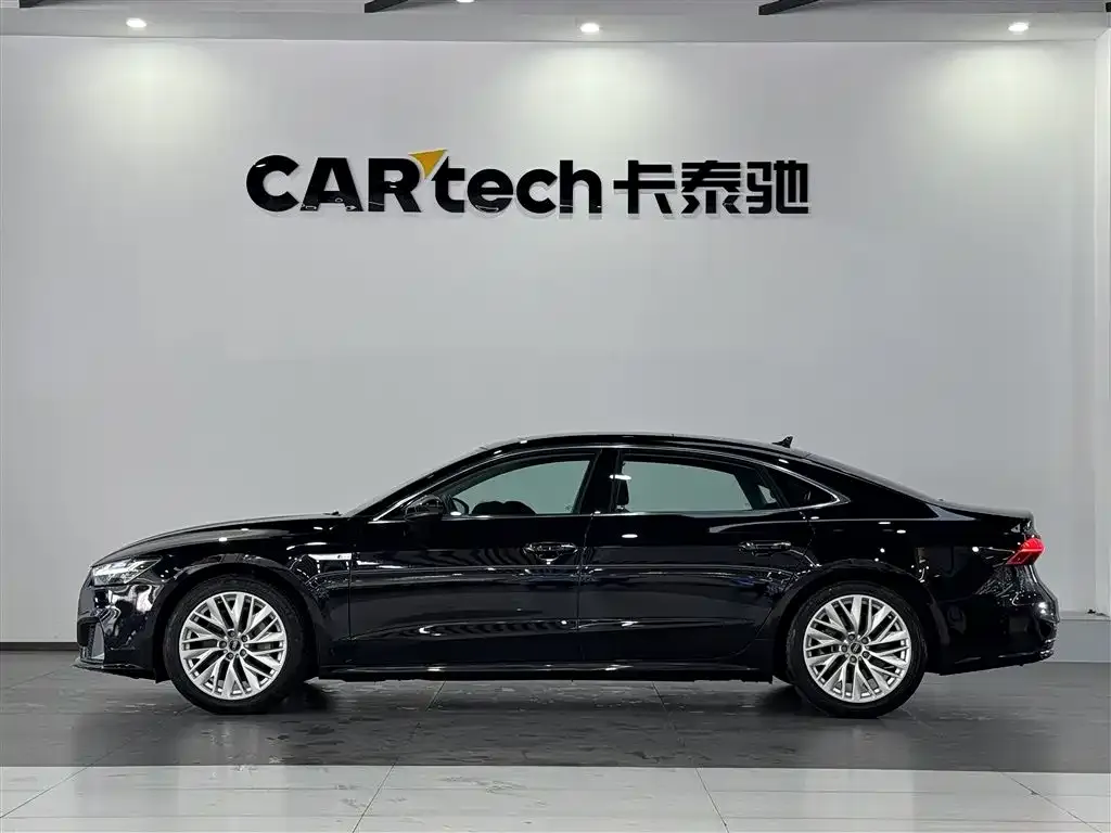 Audi A7L — фото 3