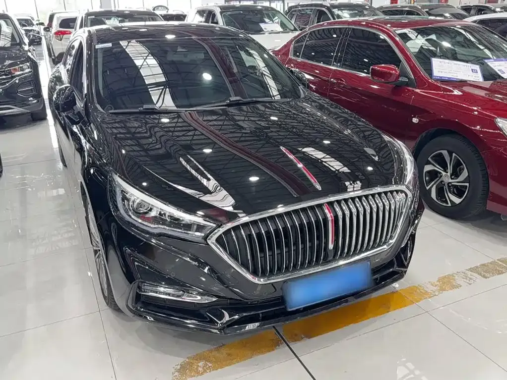 Hongqi H5 — фото 6