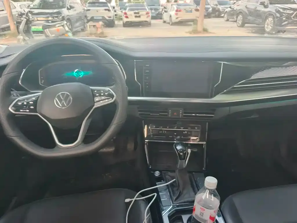 Volkswagen Passat — фото 5