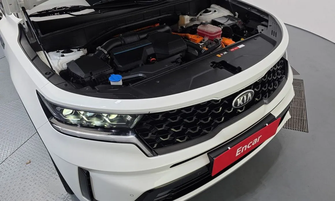 Kia Sorento — фото 10