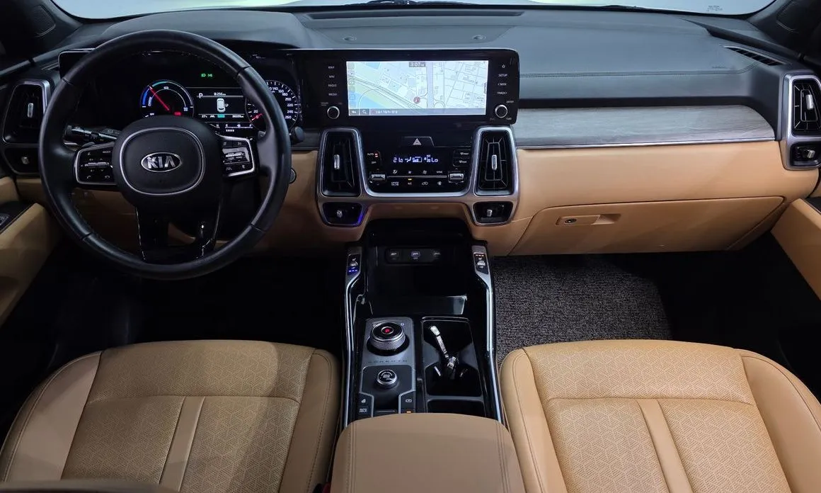 Kia Sorento — фото 7