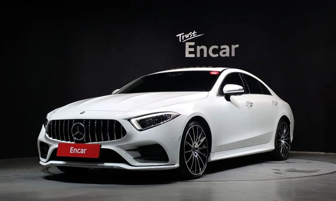 Mercedes-Benz CLS-Class — фото 1