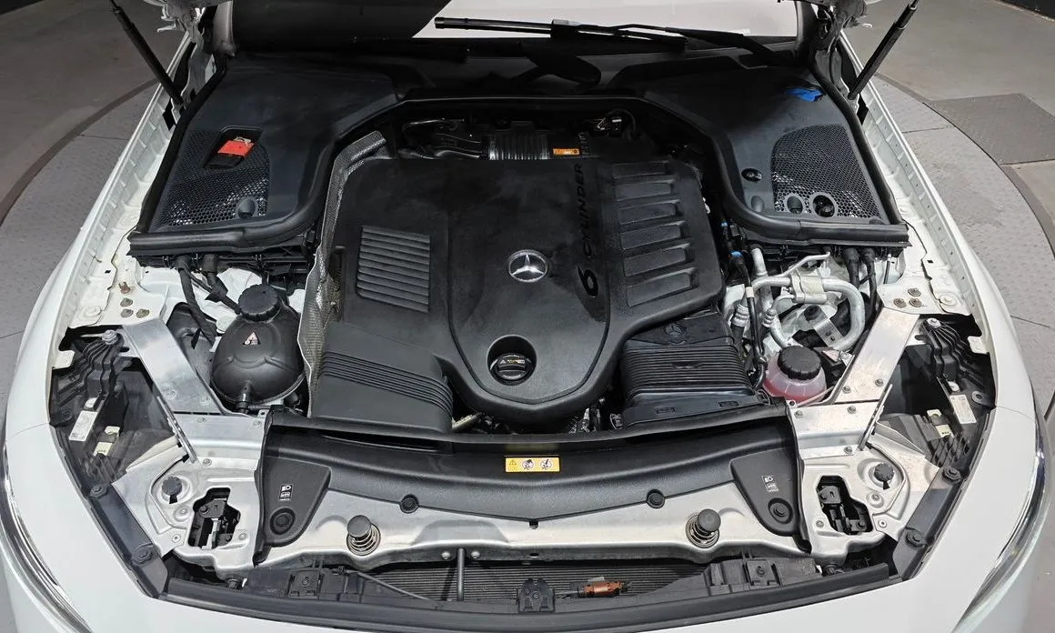 Mercedes-Benz CLS-Class — фото 10