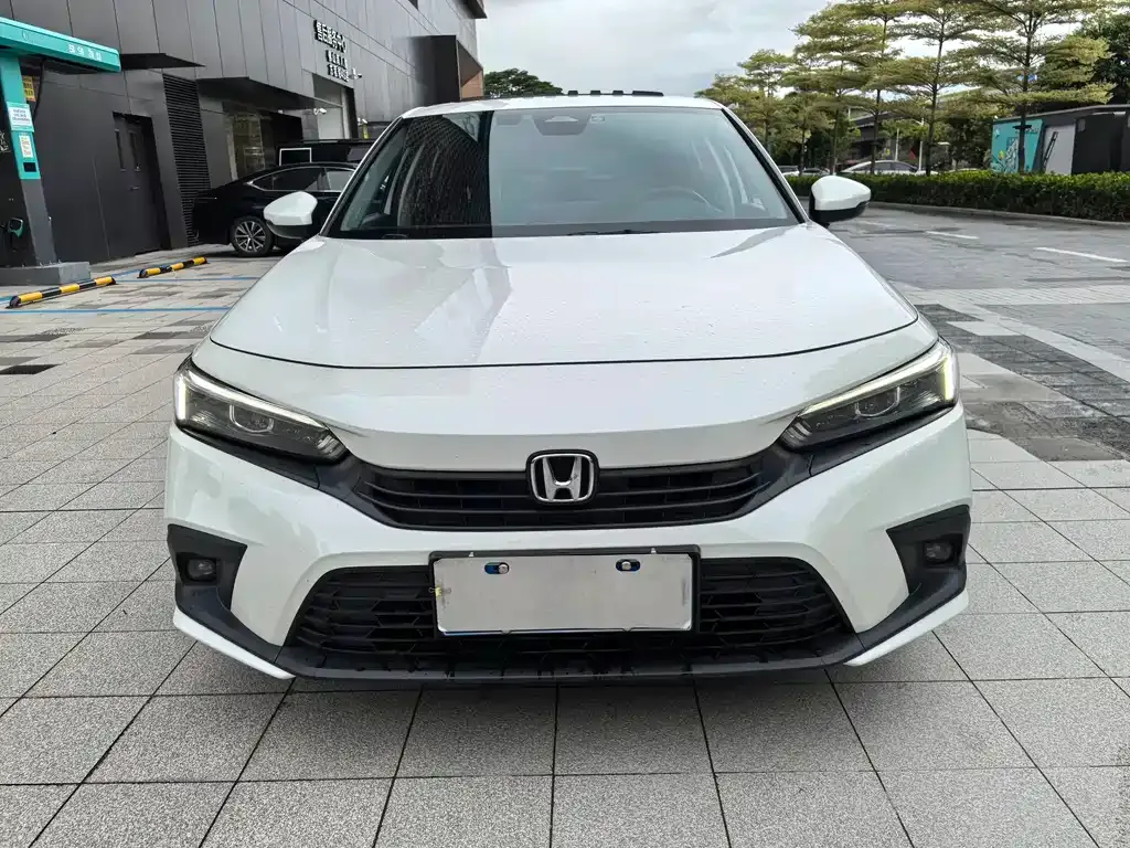 Honda Civic — фото 10