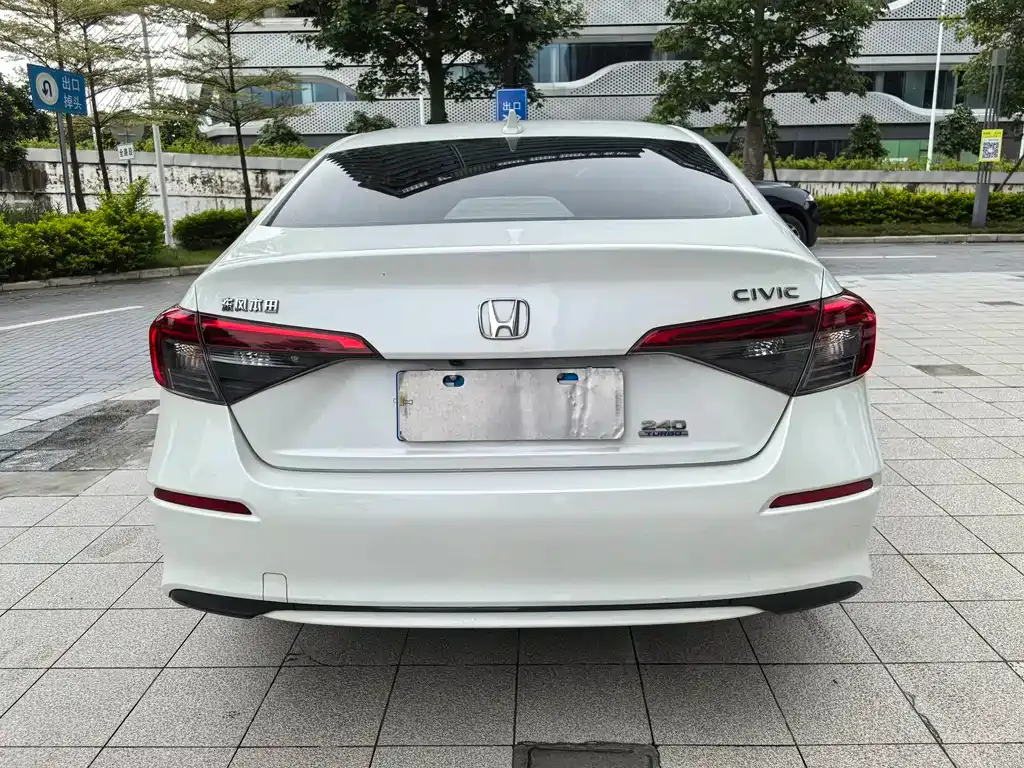 Honda Civic — фото 4