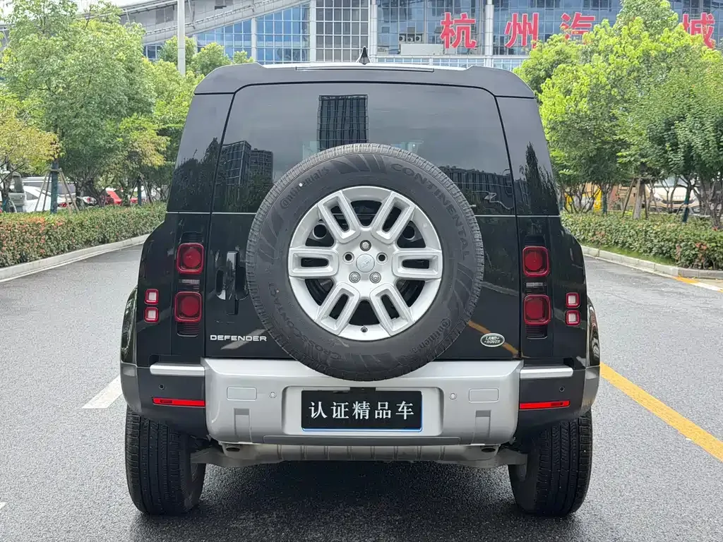 Land Rover Defender — фото 4