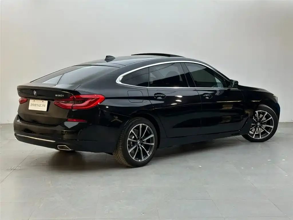 BMW 6 Series GT — фото 10