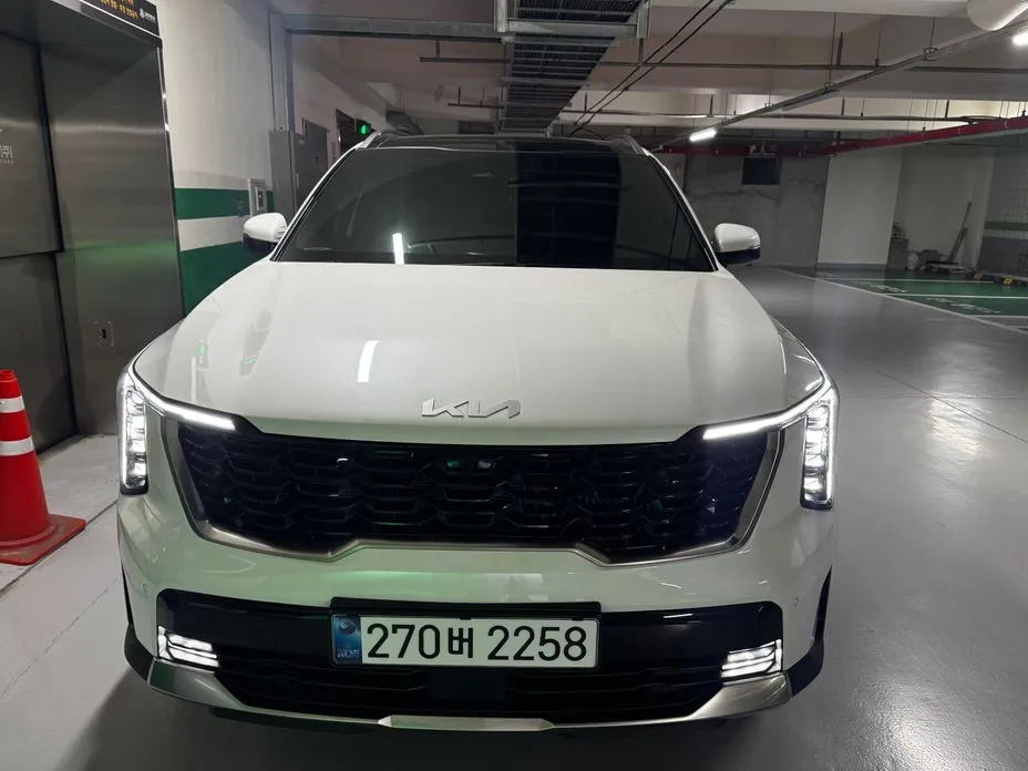 Kia Sorento — фото 10