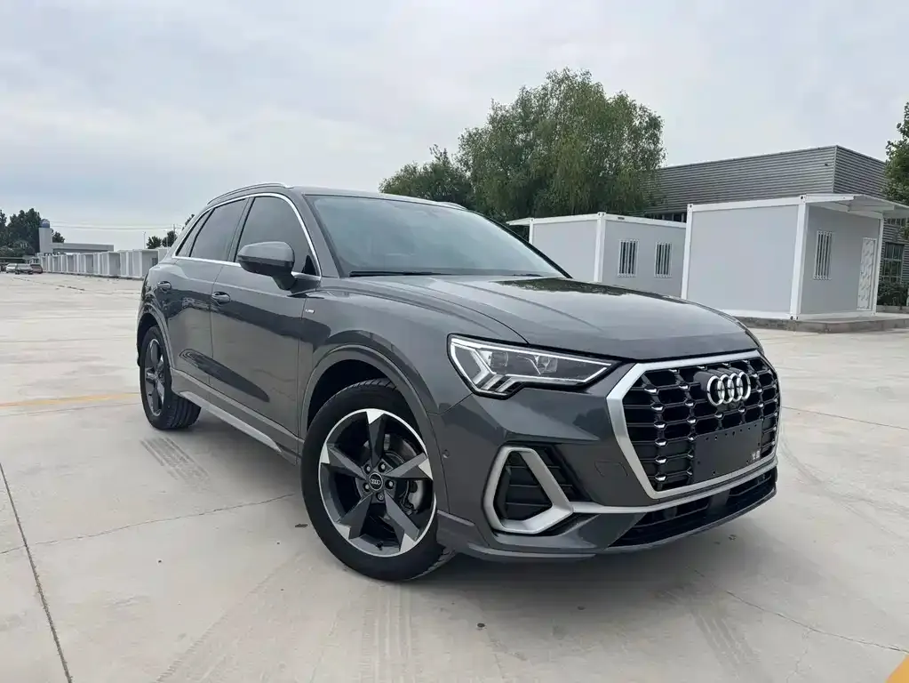 Audi Q3 — фото 4